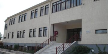 Δώδεκα κρούσματα κορωνοϊού στο στρατόπεδο του Μαυροδεντρίου