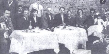 Φιλική γειτονική παρέα Μικρασιατών στο ταβερνάκι του Φραγκούδη, άνω Πτολεμαϊδα– Από τη στήλη του κ. Γ. Καζαντζή στον Παλμό 30/12/2020