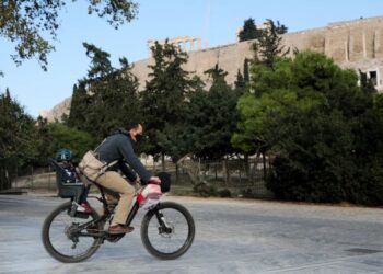 Τι φοβήθηκαν οι Έλληνες το 2020- Τι ελπίζουν για το 2021