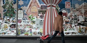 Click away: «Σταυρόλεξο για δυνατούς λύτες» το μέτρο – Άνοιξαν κομμωτήρια, βιβλιοπωλεία