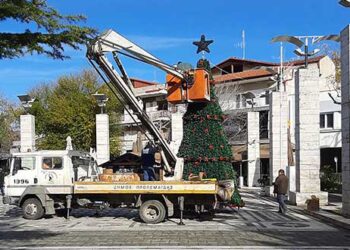 Άρχισε ο στολισμός – Από τα Παραπολιτικά του Παλμού της Τετάρτης 9 Δεκεμβρίου