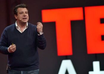 Δερμιτζάκης : «Έτσι όπως είμαστε φοβάμαι να ανοίξει οτιδήποτε»