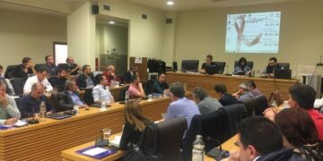 Κόντρα Τουμπουλίδου- Κουζιάκη με την έναρξη του Δημοτικού Συμβουλίου- «Γράφτηκαν κακοήθειες και ψεύδη για τη λειτουργία του οργάνου»- «Δικαίωμά μου να εκφράζομαι…»