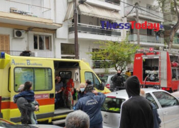 Τραγωδία στη Θεσσαλονίκη: Φωτιά σε διαμέρισμα, νεκρός 16χρονος