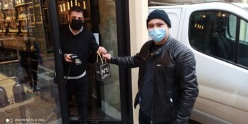 Ξεκίνησε το CLICK AWAY – Μουδιασμένη η αγορά της Πτολεμαΐδας – POS στις πόρτες των καταστημάτων