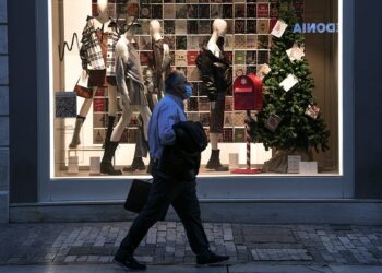 Άρση μέτρων: Πρόβα τζενεράλε σήμερα για το λιανεμπόριο – Ποια καταστήματα άνοιξαν