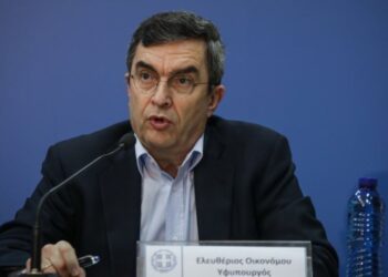 Οικονόμου : Κάντε το μεσημέρι το ρεβεγιόν – Η βραδινή χαλαρότητα ενισχύει τον ιό