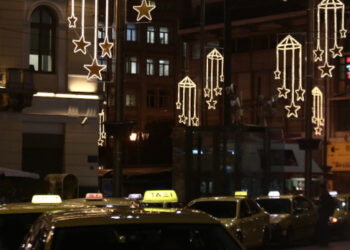 Πέτσας: Αλλάζει το ωράριο για μετακινήσεις στις γιορτές -Ενδεχομένως να αργήσει η άρση των μέτρων