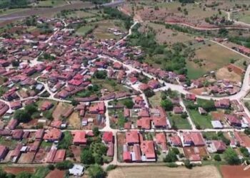 Δήμος Βοΐου: «Υπογραφή Σύμβασης για την συντήρηση και ασφαλτόστρωση του εσωτερικού οδικού δικτύου στον οικισμό του Μικροκάστρου»