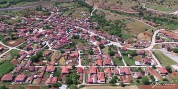 Δήμος Βοΐου: «Υπογραφή Σύμβασης για την συντήρηση και ασφαλτόστρωση του εσωτερικού οδικού δικτύου στον οικισμό του Μικροκάστρου»