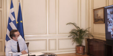 Μητσοτάκης: Να αποφύγουμε αναζωπύρωση της επιδημίας -Ο εμβολιασμός θα ξεκινήσει αρχές Ιανουαρίου