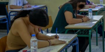 Πανελλαδικές: Τι αλλάζει – Πότε θα υποβάλλονται τα δύο μηχανογραφικά