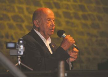 Την Παρασκευή η μετάδοση της εκδήλωσης του Φιλοπρόοδου για τον Μίμη Πλέσσα «2 νύχτες μετά την πανσέληνο»