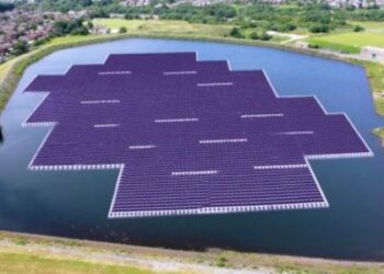 Στην Κοζάνη το πρώτο πλωτό φωτοβολταϊκό από την ΔΕΗ στην Ελλάδα