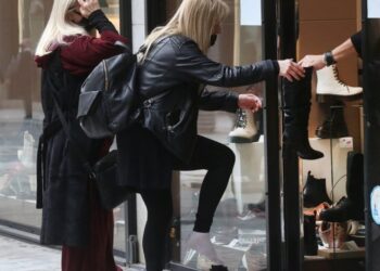 Γεωργιάδης για δοκιμή παπουτσιών στον δρόμο: Μην παραβιάζετε τα μέτρα, θα σταματήσουμε το Click away