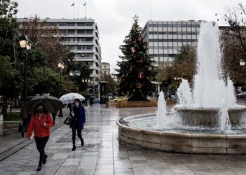 Κορωνοϊός: Το ρεβεγιόν της εποχής Covid – Τι πρέπει να κάνουμε ως επισκέπτες και τι ως οικοδεσπότες