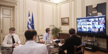 Ελληνική «dream-team» στη βιοφαρμακευτική στήνει το Μαξίμου