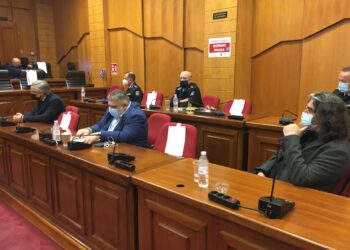 Στα γραφεία των Δημάρχων για πρώτη φορά η αναφορά του ΕΟΔΥ για τα θετικά κρούσματα- Τι αναφέρεται στο «ΕΜΠΙΣΤΕΥΤΙΚΟ» έγγραφο