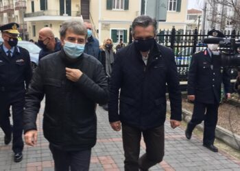 Έφτασε στην Κοζάνη ο Μιχάλης Χρυσοχοΐδης – Ξεκίνησε η σύσκεψη φορέων για την εξέλιξη της πανδημίας