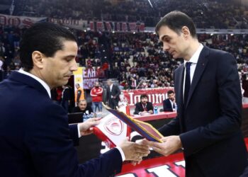 Πρώην VS νυν στο Τελ Αβίβ, «πονάει» στην Αγγλία ο Ολυμπιακός