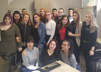 Εκπαιδευτική εκδρομή για τι μαθήτριες κομμωτικής του ΕΠΑΣ ΟΑΕΔ Κοζάνης