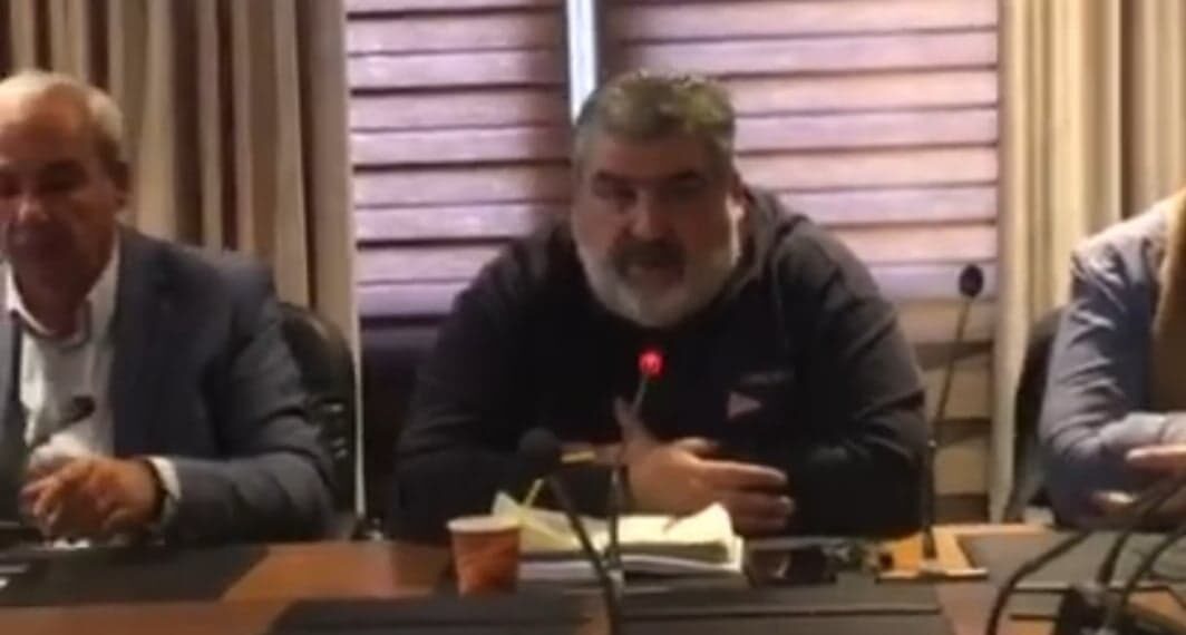 Π. Πλακεντάς: “Να εξετάσουμε το θέμα της προσφυγής στο Ευρωπαϊκό δικαστήριο για την απολιγνιτοποίηση” – Πρότεινε συνάντηση με τον πρωθυπουργό με μπροστάρη τον περιφερειάρχη – video