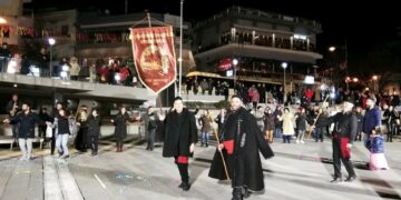 Σε αποκριάτικους ρυθμούς για δεύτερη ημέρα η Κοζάνη!