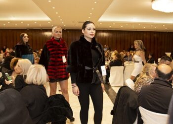 Με απόλυτη επιτυχία στέφθηκε το Φιλανθρωπικό Gala του Συνδέσμου Γουνοποιών Καστοριάς για τη στήριξη του Οργανισμού Make a Wish, Κάνε μια Ευχή Ελλάδας