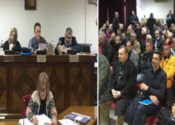 Ξεκίνησε, παρουσία αρκετού κόσμου, η διευρυμένη συνεδρίαση του Δημοτικού Συμβουλίου Εορδαίας για την απολιγνιτοποίηση