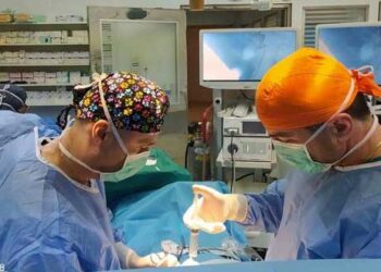 Λαπαροσκοπική με ΕΝΑ ΜΟΝΟ ΤΡΟΚΑΡ στο Μποδοσάκειο Νοσοκομείο Πτολεμαΐδας!