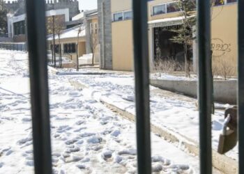 Κλειστά τελικά τα σχολεία στο Δήμο Πρεσπών