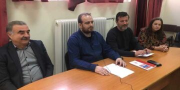 Σκληρή κριτική της Λαϊκής Συσπείρωσης (ΚΚΕ) στις παρατάξεις του Περιφερειακού Συμβουλίου και σε ΝΔ-ΣΥΡΙΖΑ:  «Ψευτοδιλήμματα για το λαό οι δήθεν διαφωνίες τους- Δίκαιη μετάβαση δεν μπορεί να υπάρξει»