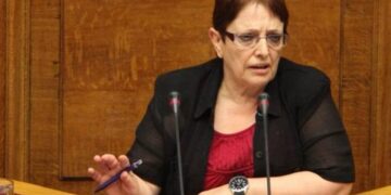 H Αλέκα Παπαρήγα σε εκδήλωση του ΚΚΕ στην Φλώρινα