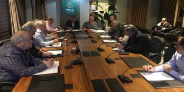 Εντάσεις και διαφωνίες στην ΠΕΔ για την αποχώρηση δημάρχων από την ημερίδα για την απολιγνιτοποίηση (video)