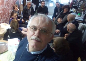 Υψηλού επιπέδου επισκέψεις στο Εργαστήρι Ψηφιδωτού- Αγιογραφίας του Ιωάννη Παπαδόπουλου στην Πτολεμαΐδα