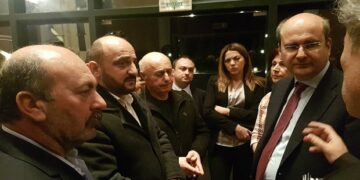 Συνάντηση Κ. Χατζηδάκη με αντιπροσωπεία των κατοίκων της Ακρινής για το θέμα της μετεγκατάστασης