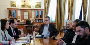 Συνάντηση του δημάρχου Κοζάνης, Λάζαρου Μαλούτα, με τον τομεάρχη Εσωτερικών του ΣΥΡΙΖΑ, Χρήστο Σπίρτζη