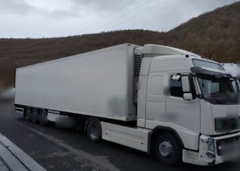 Σύλληψη 61χρονου αλλοδαπού, στην Κρυσταλλοπηγή Φλώρινας, για παράνομη μεταφορά 3 αλλοδαπών