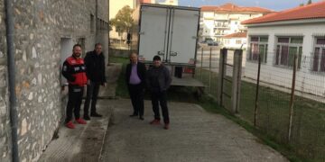 Με επιτυχία πραγματοποιήθηκε η 2η διανομή τροφίμων στα Σέρβια στο πλαίσιο του προγράμματος ΤΕΒΑ