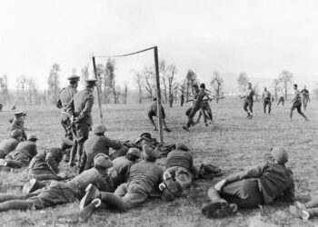 Μια άλλη… καραντίνα, στην Αγγλία, με μπάλα και στημένα παιχνίδια