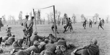 Μια άλλη… καραντίνα, στην Αγγλία, με μπάλα και στημένα παιχνίδια