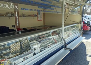 Κορονωϊός: Άδεια η Λαϊκή Αγορά Πτολεμαΐδας- Προσεκτικό το κοινό (φωτογραφίες)