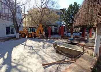 Βρήκαμε κάτι που κινείται στην πλατεία της Πτολεμαΐδας!