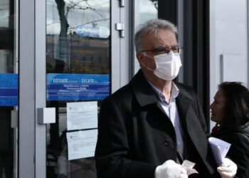 Ποιες συναλλαγές σταματούν από σήμερα στις τράπεζες -Τι ισχύει για αναλήψεις-καταθέσεις