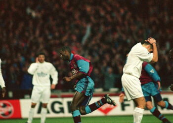 Δάσκαλος (Μουρίνιο) εναντίον… μαθητή (Σάντο) στο Λονδίνο