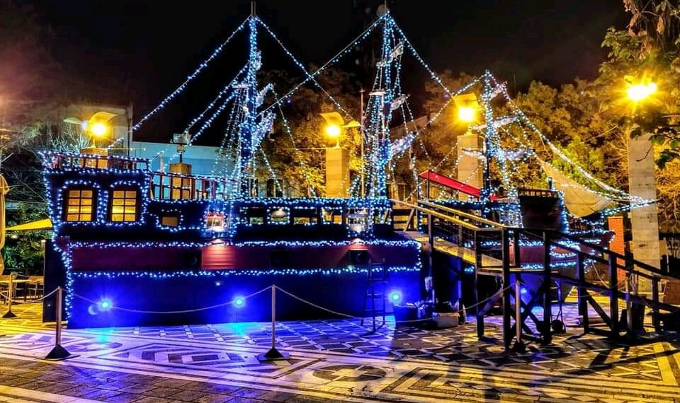 Χριστούγεννα στην πόλη:  «Τι Πτολεμαείδες;»-Από την εφημερίδα του 5ου Γυμνασίου