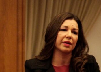 Κοροναϊός: Κλειστά από την Τετάρτη και τα εμπορικά καταστήματα – Ποια εξαιρούνται