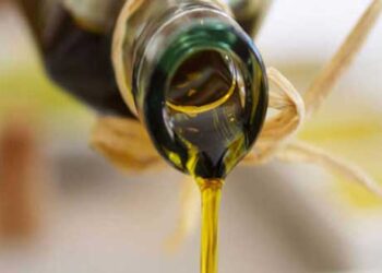 ΠΑΝΣΕΚΤΕ:  Βασικές πληροφορίες που υποχρεούνται να γνωρίζουν όλοι οι καταστηματάρχες Υ.Ε. για το ελαιόλαδο που μπορούν να χρησιμοποιούν