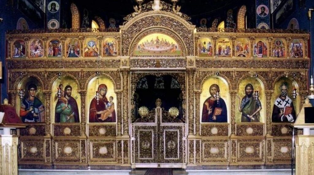 Μητσοτάκης: Αναστέλλονται οι λειτουργίες σε όλους τους χώρους θρησκευτικής λατρείας