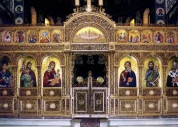 Μητσοτάκης: Αναστέλλονται οι λειτουργίες σε όλους τους χώρους θρησκευτικής λατρείας